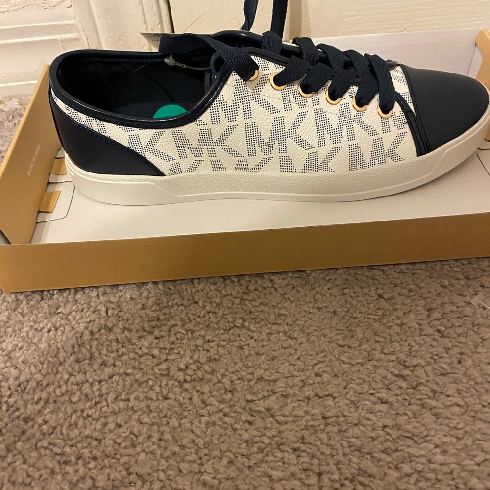 Michael kors sneakers